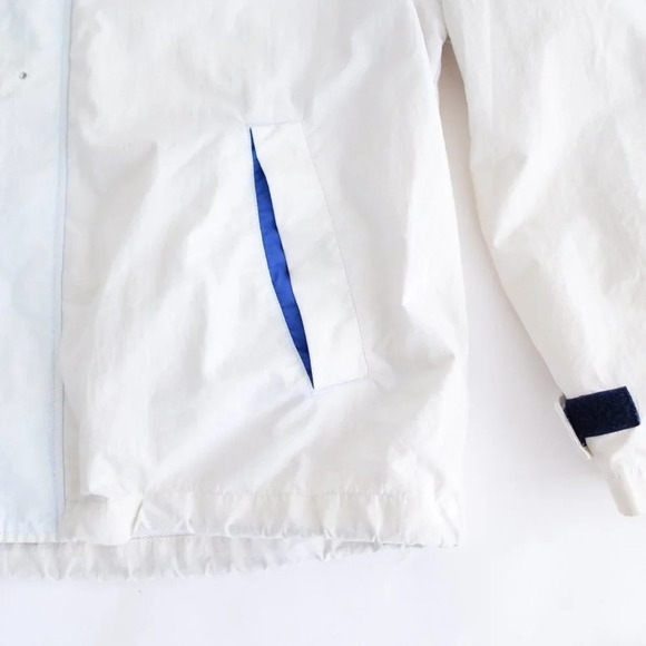 Vintage Y2K Tommy Hilfiger White Full Zip Windbreaker w Hidden Hood Size  Large - Picture 14 of 15